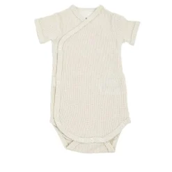 De Lodger Ciumbelle Overslagromper Cloud Dancer Mt. 62 is een praktisch rompertje voor pasgeboren baby's door de handige overslag. ✓Laagste Prijsgarantie