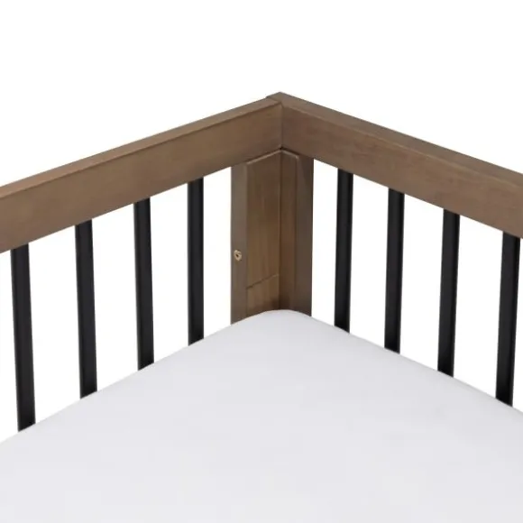 Europe Baby Beau Ledikant Walnoot 60 x 120