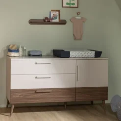 Europe Baby Sev Babykamer Oatmeal/Walnoot | Ledikant 60x120 + Commode