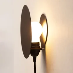 Groovy Magnets Magnetische Muurlamp Eclipse - Zwart