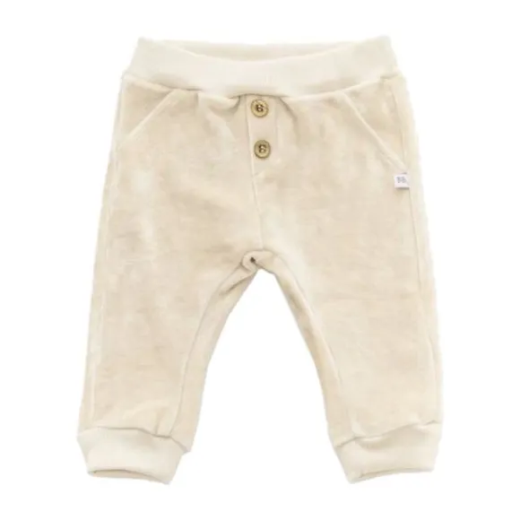 Het Bamboom Velvet Broekje Ice Grey 1 Mnd met elastische tailleband is gemaakt van zachte materialen en beschikt over een goede pasvorm.