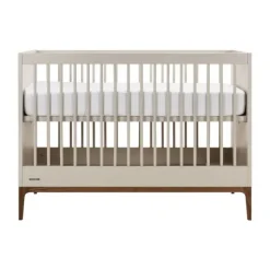 Kidsmill Intense Babykamer Oatmeal/Walnoot | Ledikant 60 x 120 cm + Commode