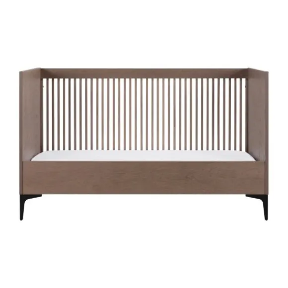 Kidsmill Levi Babykamer Incl. Rechte Potenset Walnoot | Ledikant 60 x 120 cm + Commode
