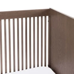 Kidsmill Levi Babykamer Incl. Rechte Potenset Walnoot | Ledikant 60 x 120 cm + Commode