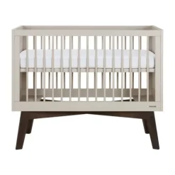 Kidsmill Sixties Babybed Oatmeal / Walnoot 60 x 120 cm