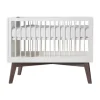 Kidsmill Sixties Babykamer Wit Mat / Walnoot | Bed 60 x 120 cm + Commode