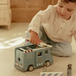 Little Dutch Politiewagen Inclusief Pegdolls – Hout