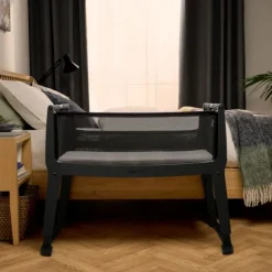 SnuzPod Studio Co-sleeper - London Navy